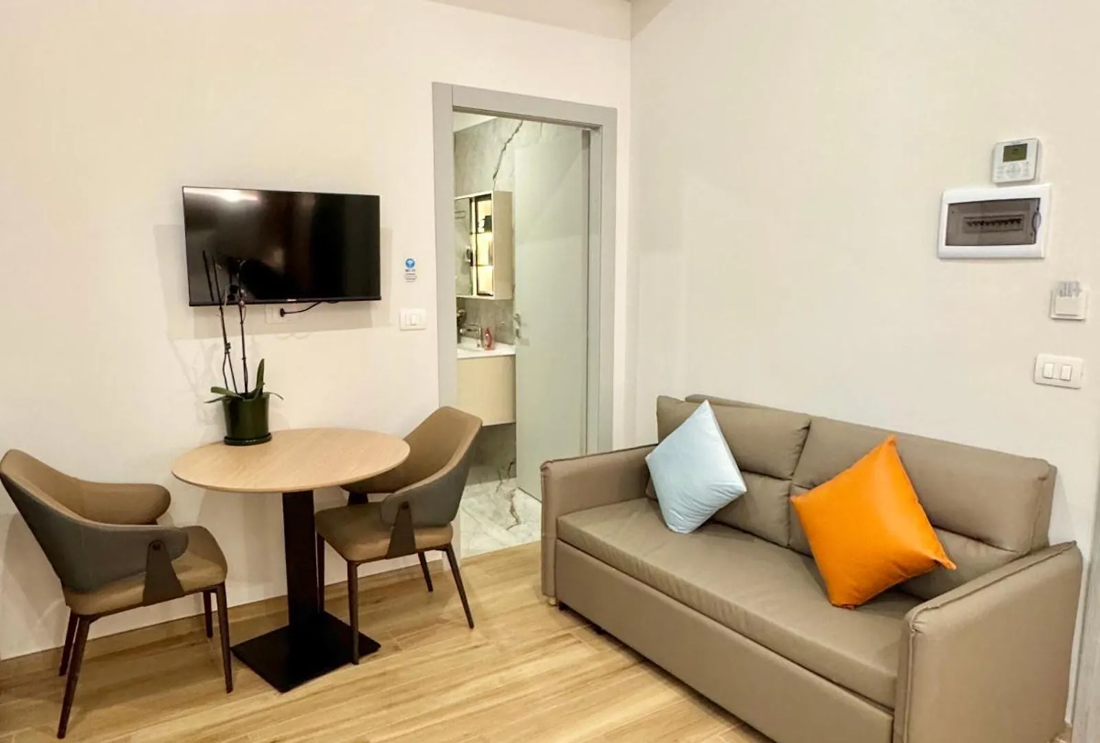 Garden Home Chinatown Milano Милан